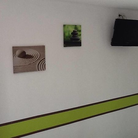 Couett' Hotel Rumilly Rumilly  Habitación foto