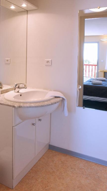Couett' Hotel Rumilly Rumilly  Habitación foto